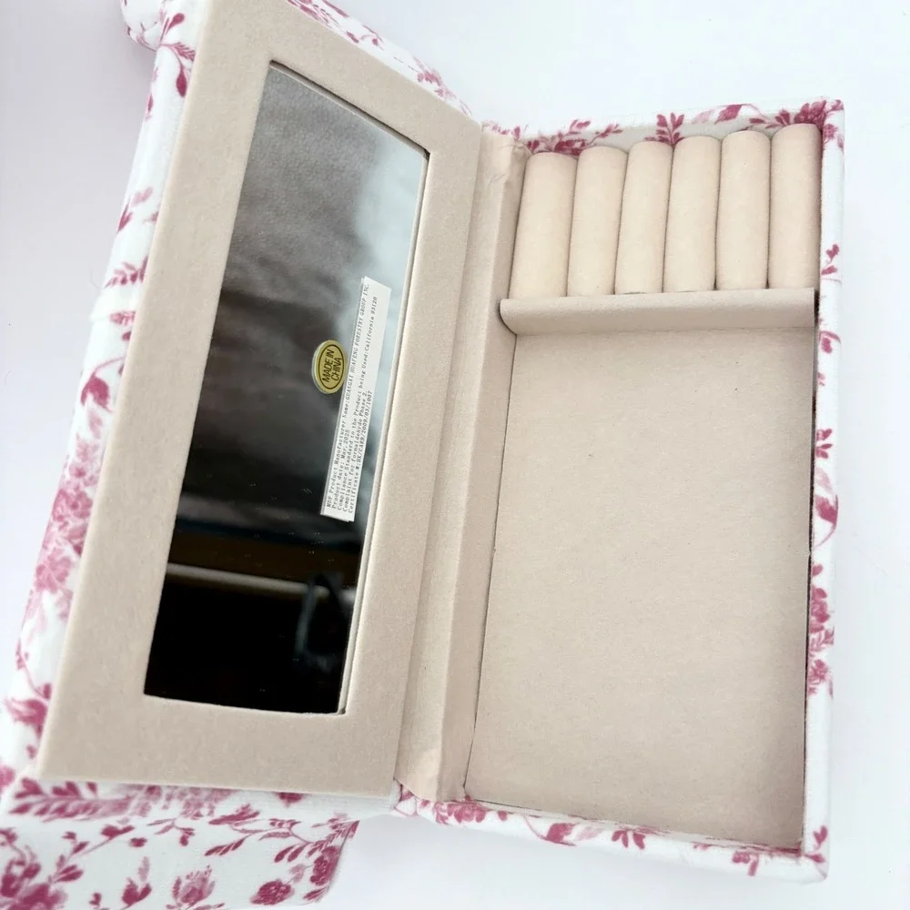 Miniature Couch Jewelry Box Floral Print Sofa Ring Holder Display Case